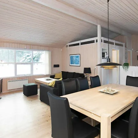 6 Person In Lb K Nyaraló Ålbæk